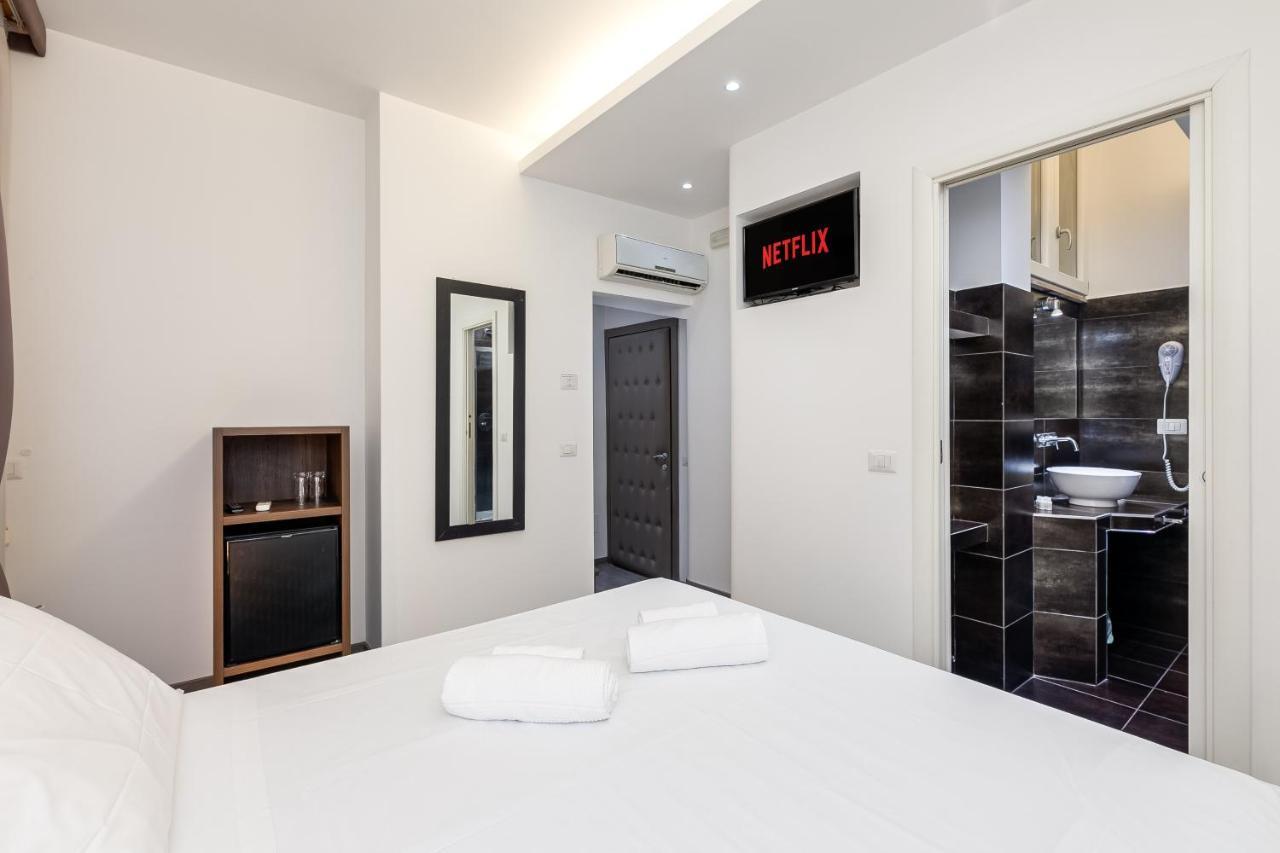 Spagna Boutique Suites โรม ภายนอก รูปภาพ