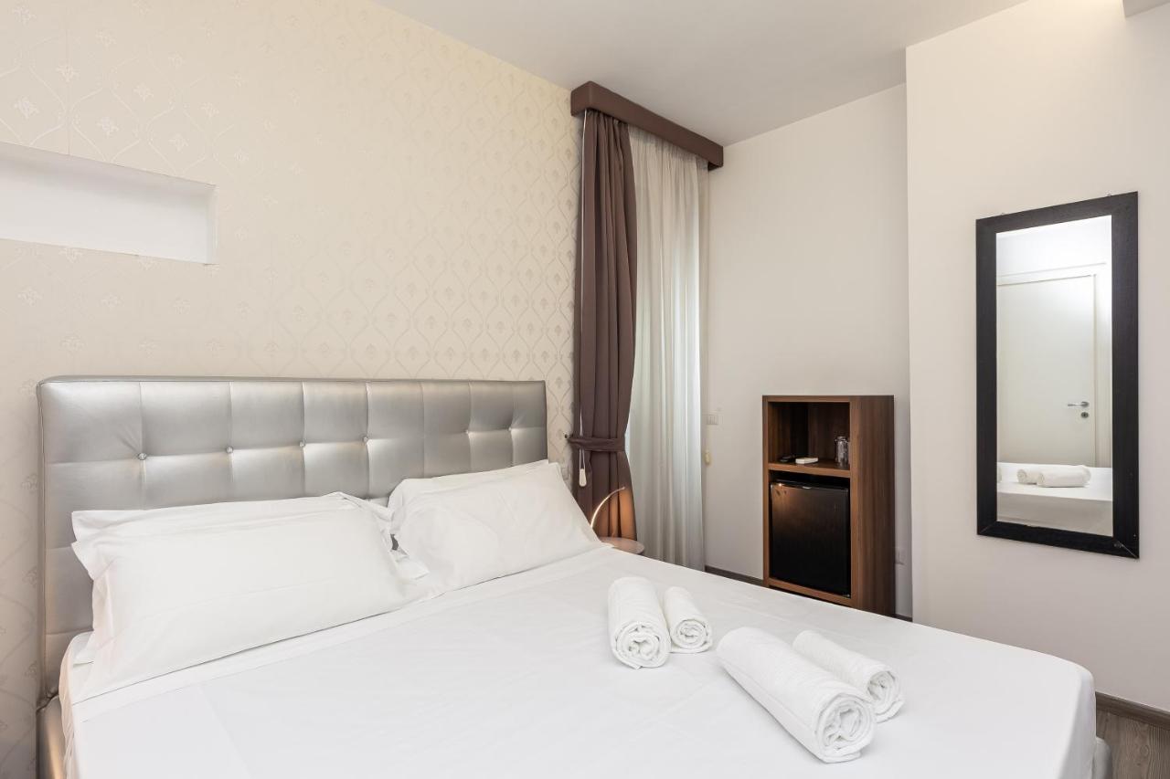 Spagna Boutique Suites โรม ภายนอก รูปภาพ