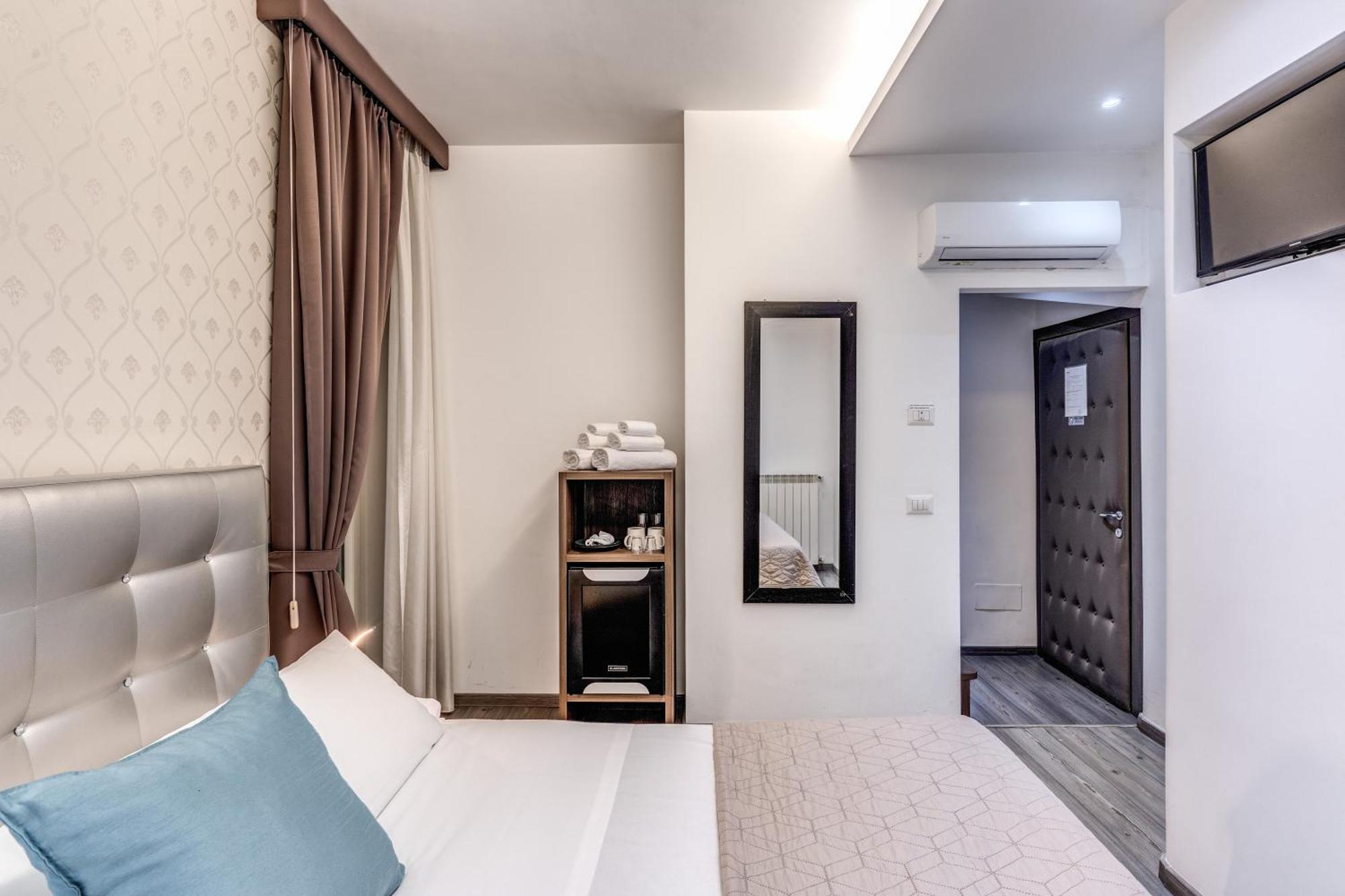 Spagna Boutique Suites โรม ภายนอก รูปภาพ